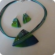 Souprava náhrdelníku a naušniác - zeleno modrá